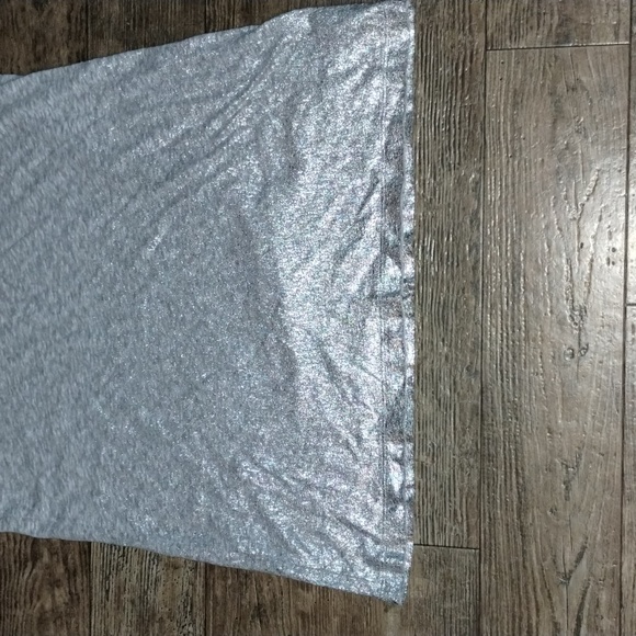 EUC American Eagle Tee - Picture 3 of 8